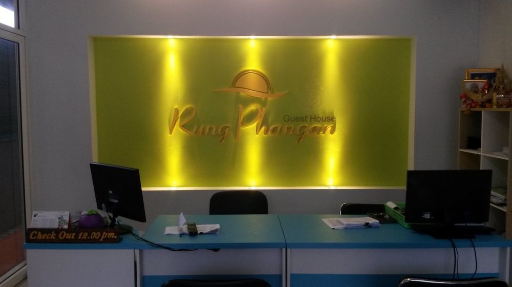 Hotel Rung Phangan Baan Tai Buitenkant foto